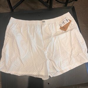 Vans Cream X-Large Shorts